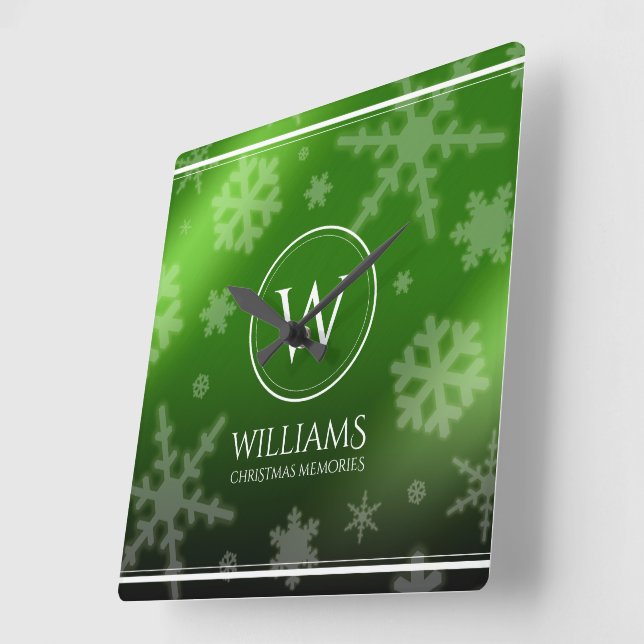 Name des Festivals Green Foil Snowflakes Monogramm Quadratische Wanduhr (Winkel)