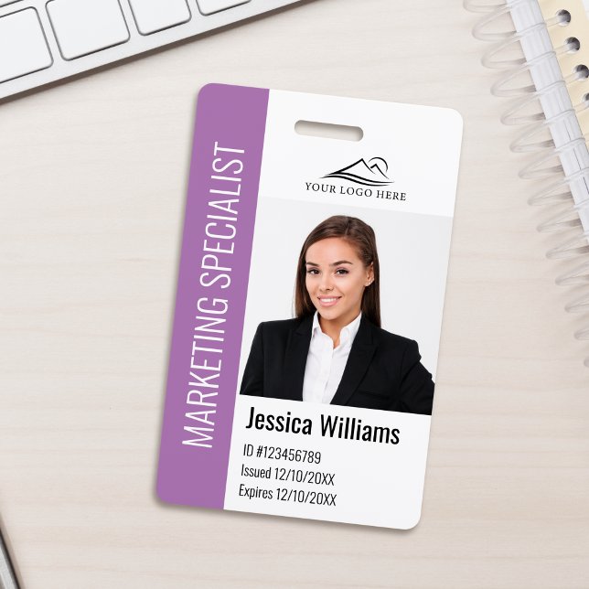 Name des Fotos des modernen Unternehmens Mitarbeit Ausweis (Von Creator hochgeladen)