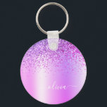 Name des lila Glitzer Glam Metal Monogram Schlüsselanhänger<br><div class="desc">Lila Imitate belichten metallische Sparkle Glitzer gebürstete Metal Monogram Name Keychains (Key Chain). Das macht den perfekten 16 Geburtstag,  Hochzeit,  Brautparty,  Jubiläum,  Babydusche oder Junggeselinnen-Abschied Geschenk für jemanden,  der Lieben glamourösen Luxus und schicke Stile.</div>