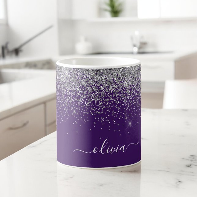 Name des lila Silver Glitzer Girl Monogram Kaffeetasse (Von Creator hochgeladen)