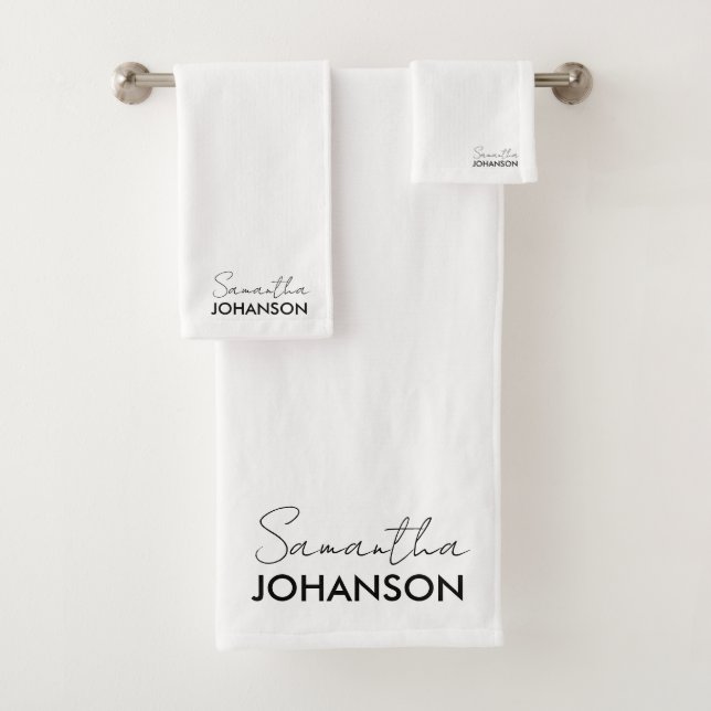 Name des Monogramm-Skripts | Moderne Minimalistisc Badhandtuch Set (Insitu)