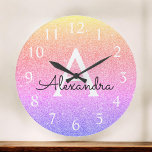 Name des Monogramms des Rainbow-Sparkels-Glitzer Große Wanduhr<br><div class="desc">Monogram Name und Anfangsservierung der Wand-Uhr: Gold,  Pink und Lila Rainbow Pastel Sparkle Glitzer. Die Wall-Uhr ist das ideale Geschenk für jemanden,  der silberne Funkeln Glitzer Liebe.</div>