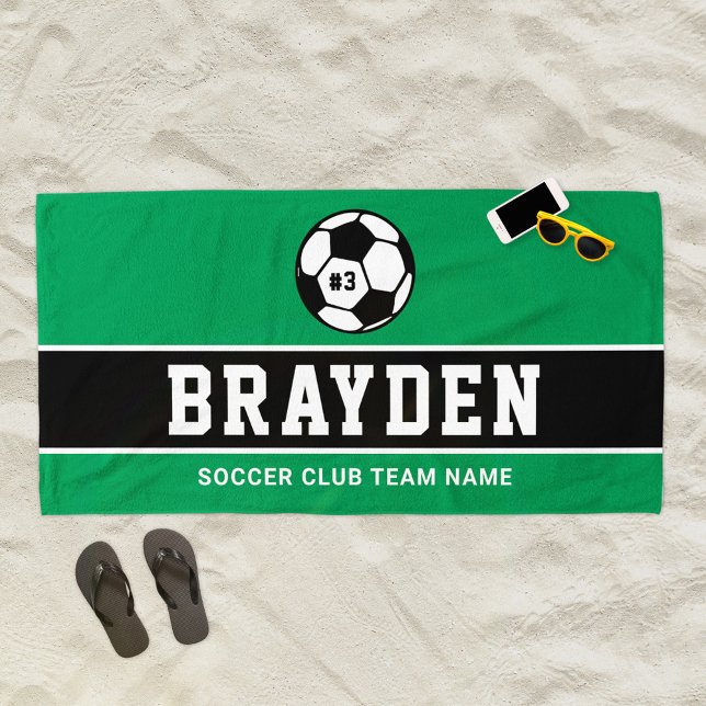 Name des personalisierten grünen Fußballspielers Strandtuch (Von Creator hochgeladen)