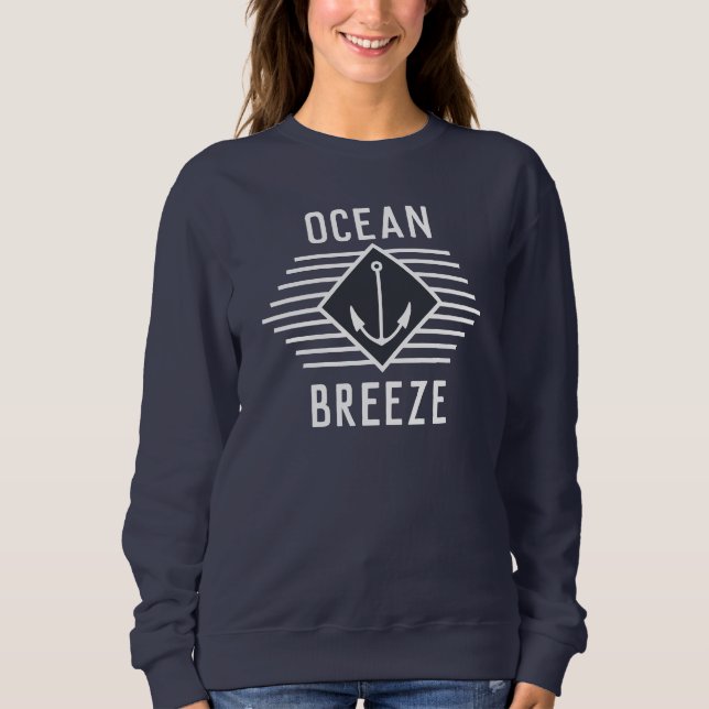 Name des Schiffes auf einer Crew Sweatshirt (Vorderseite)