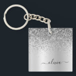 Name des Silver Glitzer Sparkle Glam Metal Monogra Schlüsselanhänger<br><div class="desc">Silber Imitate Foil Metallic Sparkle Glitzer gebürsteter Metal Monogram Name Schlüsselanhänger. Das macht den perfekten 16 Geburtstag,  Hochzeit,  Brautparty,  Jubiläum,  Babydusche oder Junggeselinnen-Abschied Geschenk für jemanden,  der Lieben glamourösen Luxus und schicke Stile.</div>