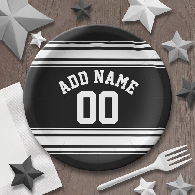 Name des Sports Jersey Black and White Strips Pappteller (Personalized party plates - sports theme for birthday or any occasion)