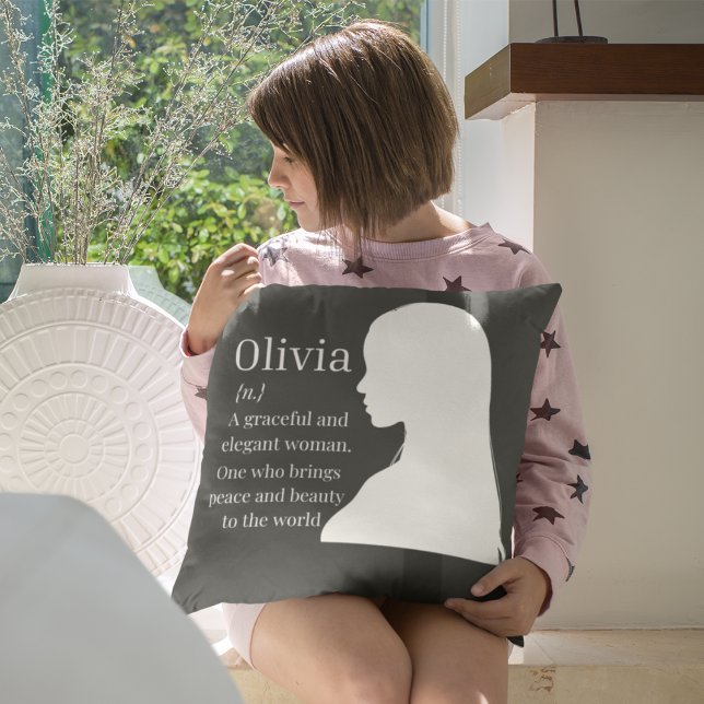 Name Form Essenz Kissen (Minimal form and refined text create a thoughtful accent that reflects the essence of identity.)