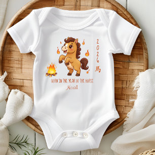 Name, geboren im Jahr des Pferdes 2026 Baby Strampler
