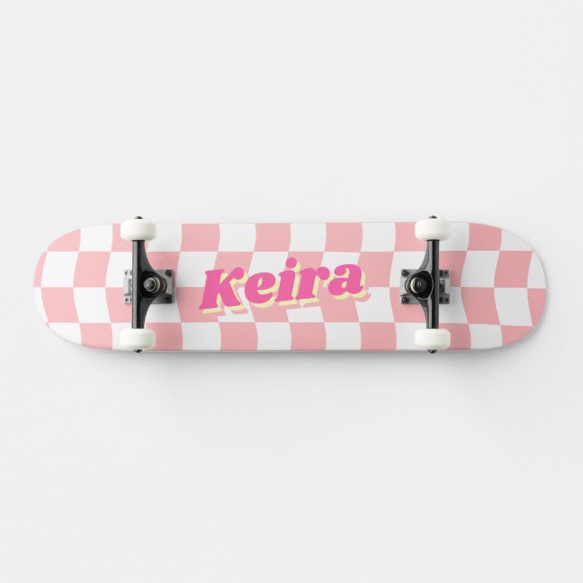 Name Girl Pink White Schachbrett Muster Skateboard (Horizontal)