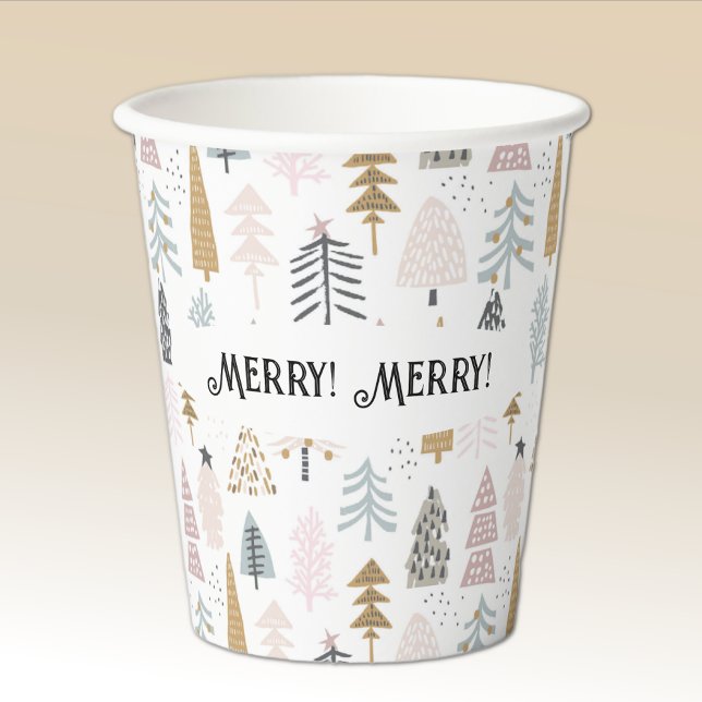 Name, Merry Merry Hübsche Illustrierte Winterbäume Pappbecher (Von Creator hochgeladen)