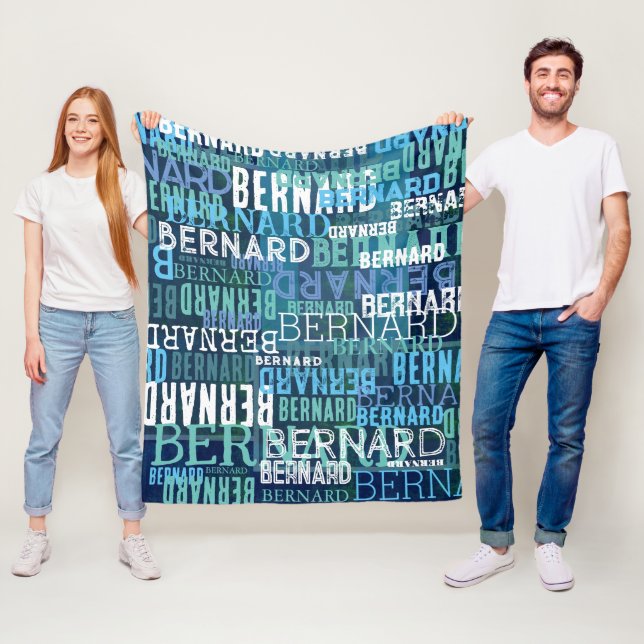 Name repliziert in Shades of Coastal Blue Fleecedecke (Beispiel)