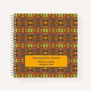 Name Rotes Gelbes Orange Inspiriertes Muster hinzu Notizbuch