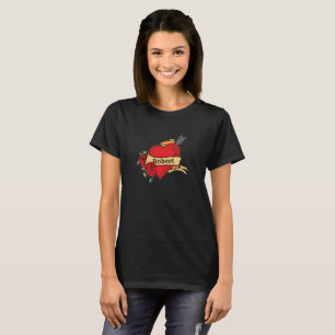 Name-Tätowierung-Ähnliches großes Herz mit Rose T-Shirt