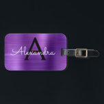 Name und Anfangsbuchstabe des lila gebürsteten Met Gepäckanhänger<br><div class="desc">Lila gebürstetes Monogramm mit Monogramm und anfängliches Gepäckstück. Diese Taschenmarke ist ideal für Zurück in die Schule,  Arbeit oder Reisen.</div>