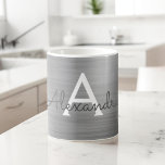 Name und Anfangsbuchstabe des Silver Metallic Mono Kaffeetasse<br><div class="desc">Silber Imitate Metallic Stainless Steel Monogram Name und Initial Coffee Tasse. Die Kaffeetasse ist das ideale Geschenk für jemanden,  der luxuriöse metallische Designs Liebe.</div>