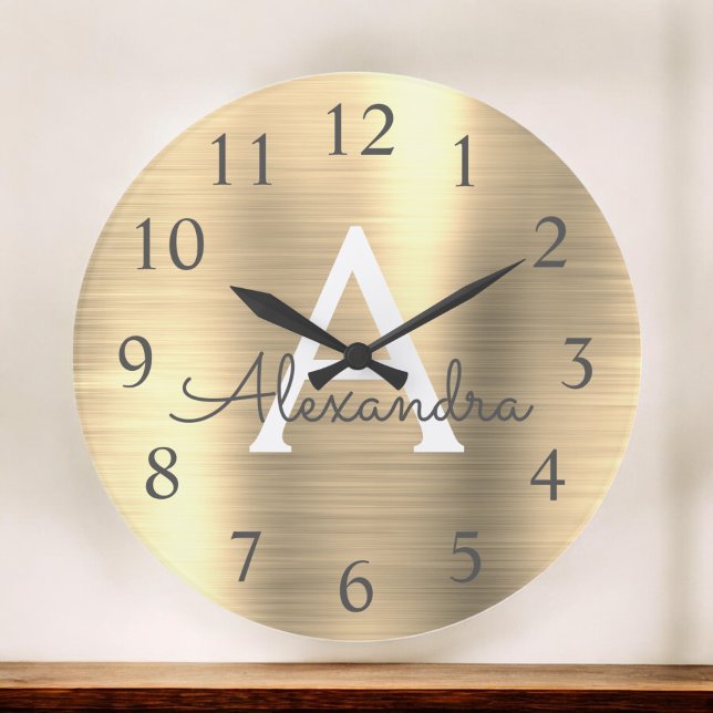 Name und Anfangsbuchstaben des Metallic Monogramms Große Wanduhr (Von Creator hochgeladen)
