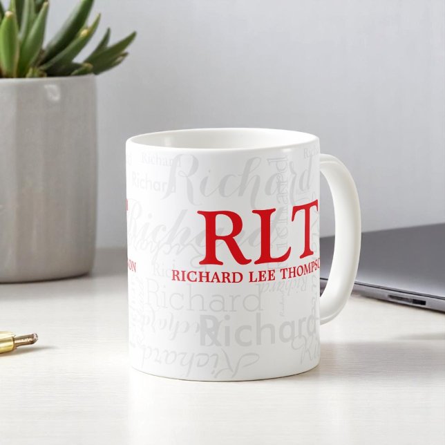 Name und Initialen Personalisiert Modernes rotes M Kaffeetasse (Von Creator hochgeladen)