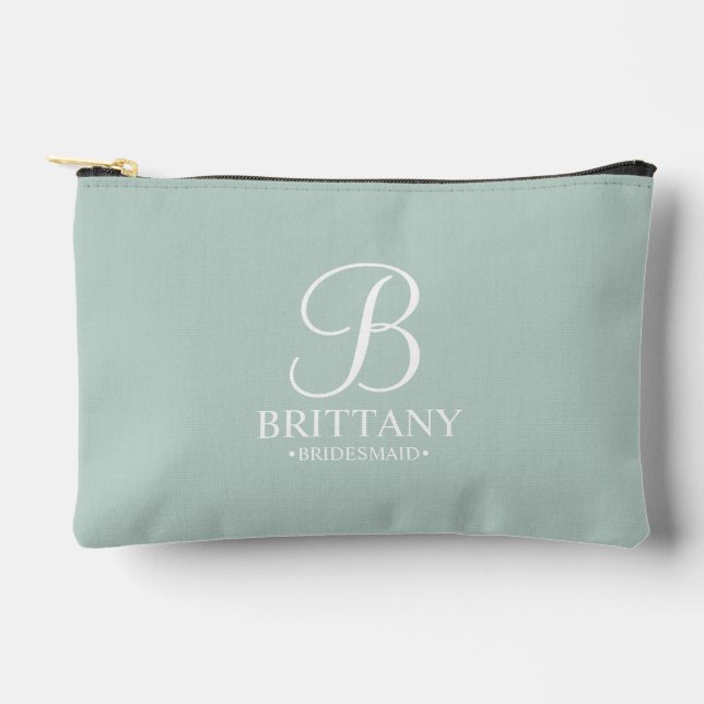 Name und Monogramm der personalisierten Bridesmaid Zubehörtasche (Vorderseite)