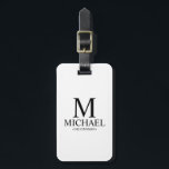 Name und Monogramm des modernen Personalisierten T Gepäckanhänger<br><div class="desc">Moderne Schwarz-Weiß-Geschenke mit personalisiertem Monogramm,  Name und Titel des Trauzeugen in Schwarz-Weiß-Serif-Schriftart-Stil auf weißem Hintergrund. Auch perfekt für Trauzeuge,  Vater der Braut und mehr.</div>