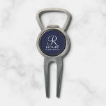 Name und Monogramm des Personalisierten Trauzeugen Pitchgabel<br><div class="desc">Eleganter Schwarz-Weiß-Personalisierter Trauzeuge Geschenke mit personalisiertem Monogramm in weißem,  elegantem Skript-Schriftart-Stil mit Trauzeugen Namen und Titel im klassischen Serif-Schriftart-Stil auf marinebasischem Hintergrund. Auch perfekt für Trauzeuge,  Brautvater,  Brautjungfrau,  Trauzeugin,  Blume Mädchen,  Brautmutter und mehr.</div>