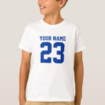 Name-Zahl-Fronten-Rückseite scherzt Sport Jersey T-Shirt<br><div class="desc">Dieser kundengerechte blaue Kindersport Jersey-T - Shirt hat Raum in der Schablone für Ihren Text. Ersetzen Sie die Beispielwörter durch Ihre Selbst. Es gibt Raum auf der Front und Rückseite des Shirts für Ihren Namen oder Text und Zahl. Sie können eine Seite löschen, wenn Sie sie druckten auf nur einer...</div>