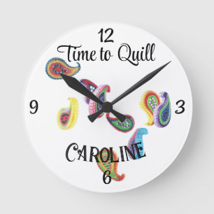Name, Zeit zum Quilten, Farbige Paisley 8-Zoll-Run Runde Wanduhr