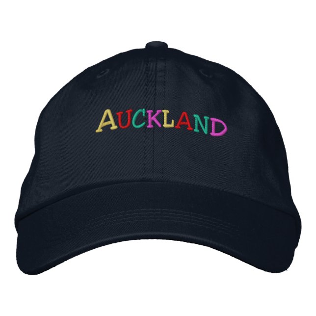 Namedrop Nation_Auckland mehrfarbig Bestickte Kappe (Vorderseite)