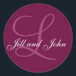 Namen Erstmalige Monogram L Wedding Favor Stickers<br><div class="desc">Namen Erstmalige Monogramm L Hochzeit Gunst Sticker und Einladungs-Umschlag Siegel Wein Farbe. Anpassbar mit Ihren Namen und der Anfangs- und Hintergrundfarbe. Design von Elke Clarke ©2008</div>