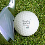 Namen niedlicher romantischer Hochzeitskollegen Golfball<br><div class="desc">Diese bezaubernden Golfbälle sind ein wunderbares Geschenk für Paare oder für einen Partner, um einen anderen zu geben. Das niedliche Design umfasst einen Cartoon-Golfball und einen Golfclub, die in Liebe miteinander stehen, sowie die Namen des Ehepaares und das Hochzeitstag, die in elegantem Schriftzeichen geschrieben sind. Diese sorgfältig, süß und romantisch...</div>