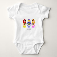 Namensbaby-Shirt russischer matryoshka Puppen