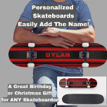Namensinitialen Rote Streifen Schwarz Texturierte  Skateboard<br><div class="desc">Fügen Sie einen beliebigen Namen oder Initialen,  die Sie auf diesem tollen Design gewollt - In meinem Shop finden Sie viele personalisierte Skateboarddesigns und Skateboard T - Shirt,  Hoodies,  Backpacks,  Blankets und mehr.</div>