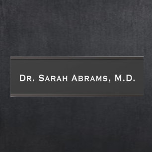 Namensschild des Arztes für Black Doctor
