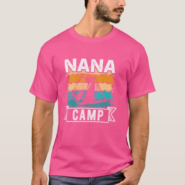 Nana Camp 2024 Familienurlaub Sommerferien Camping T-Shirt (Vorderseite)