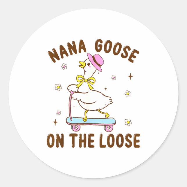 Nana Goose On The Loose Funny Birthday Matching Fa Runder Aufkleber (Vorderseite)