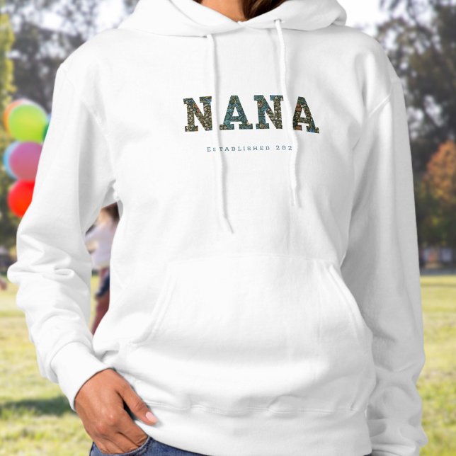 Nana - Jahr für Jahr - leichte, trendige Kapuze Hoodie (Von Creator hochgeladen)