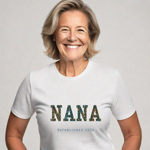 Nana - Jahr für Jahr - trendige Blumen T-Shirt