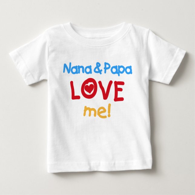 Nana- und Papa-Liebe ich Baby T-shirt (Vorderseite)