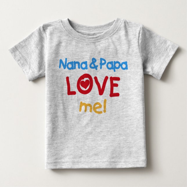 Nana- und Papa-Liebe ich Baby T-shirt (Vorderseite)