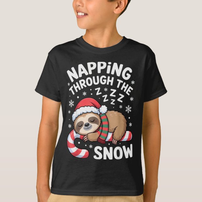 Napng Through The Snow Funny Sloth Candy Cane Xmas T-Shirt (Vorderseite)