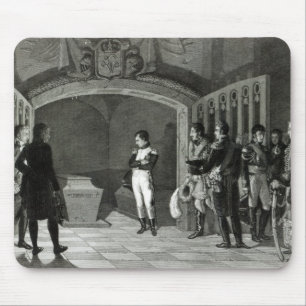 Napoleon, der vor dem Grab meditiert Mousepad