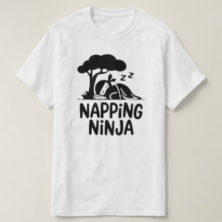 Napping Ninja Niedliche Schlaflosigkeit Ninja Art T-Shirt