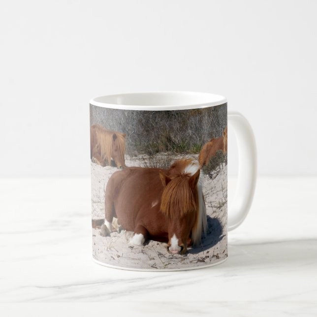 Napping Wild Ponies im Nationalpark Assateague Kaffeetasse (VorderseiteRechts)