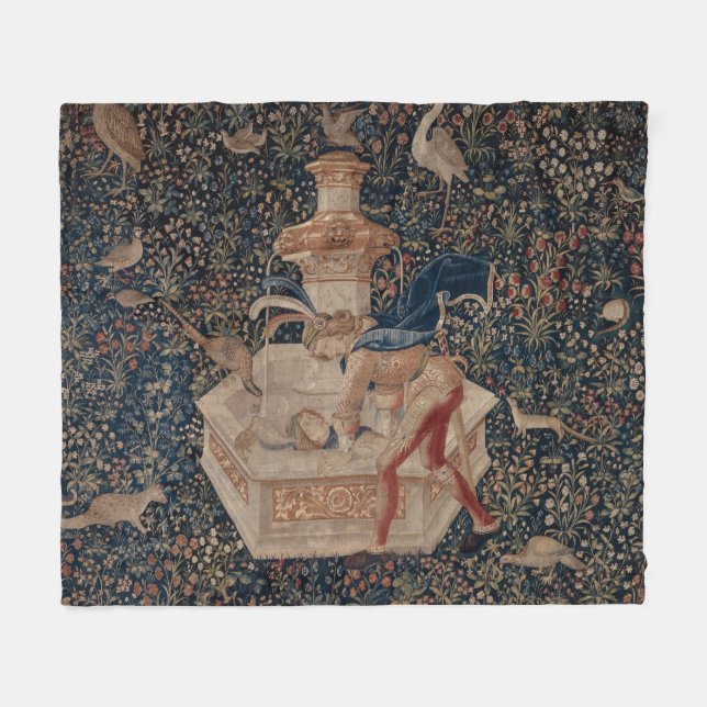 Narcissus at the Well, Medieval Tapestry Fleecedecke (Vorderseite (Horizontal))