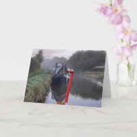 Narrowboats an einem miesen Morgen. Leer