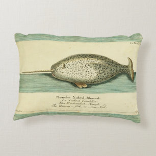 Narwhal Antique Whale Watercolor Wissenschaftliche Dekokissen