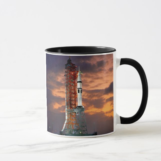 NASA Apollo Soyuz Startfahrzeug Sunrise Launchpad Tasse (Rechts)