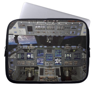 NASA Space Shuttle Cockpit Earth Orbit Window View Laptopschutzhülle
