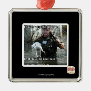 Nasskatze und Gewehr Silbernes Ornament