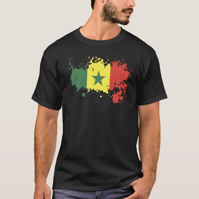 National Flag of Senegal souvenir   for men women T-Shirt (Vorderseite)