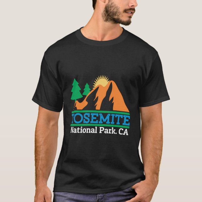National Park Graphic Yosemite Design T-Shirt (Vorderseite)